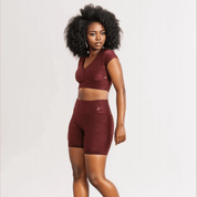 Short intermediário textura vinho