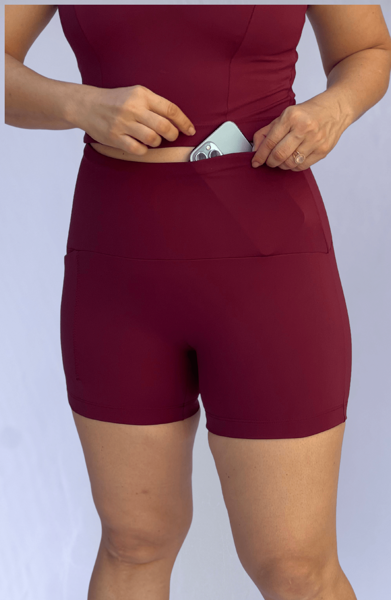 Short curto vinho 2.0