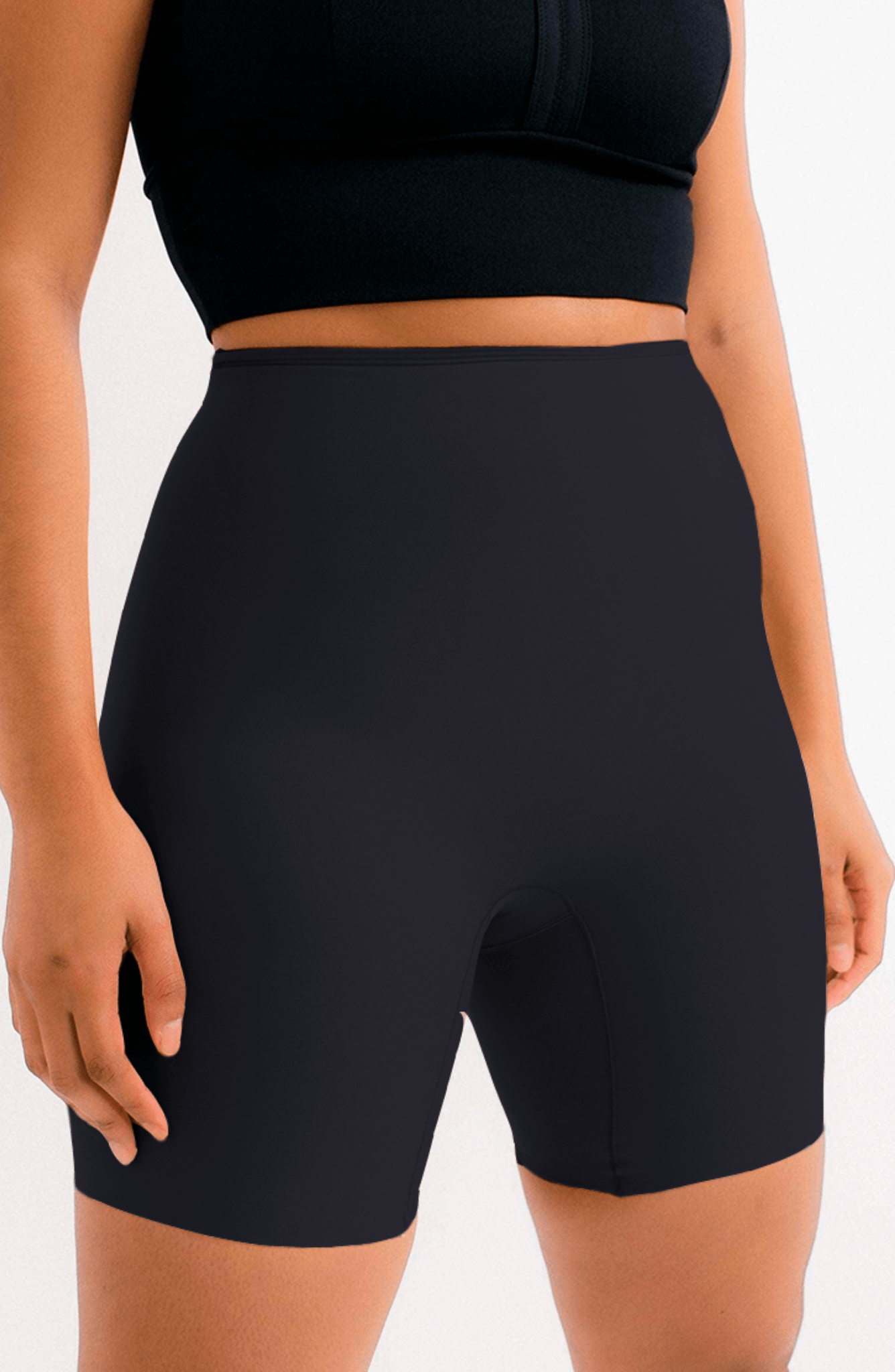 Short modelador intermediário