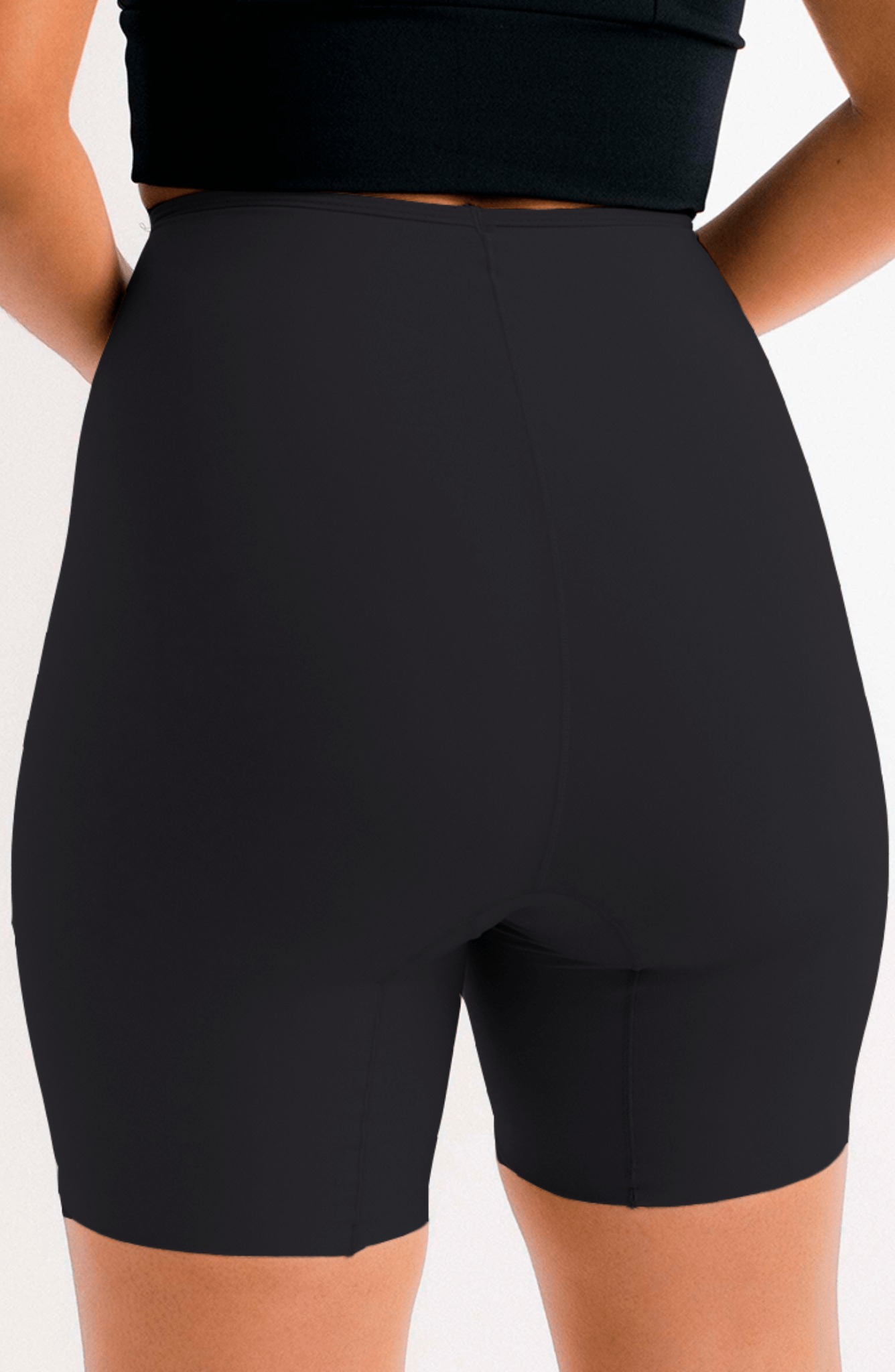 Short modelador intermediário