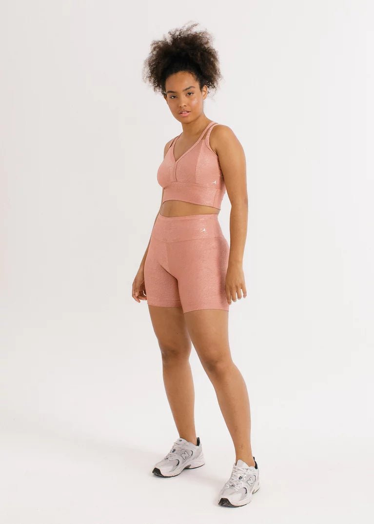 Short Intermediário com textura rosa retrô animal print - NOELMA TELES