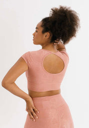 TOP CROPPED BRENDA COM TEXTURA - ROSA RETRO - NU MOLDY