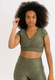 TOP CROPPED BRENDA COM TEXTURA - VERDE GEOMETRIC - NU MOLDY