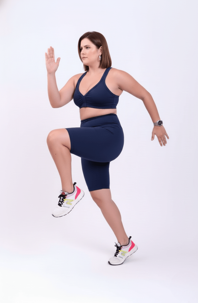 Bermuda ciclista azul marinho