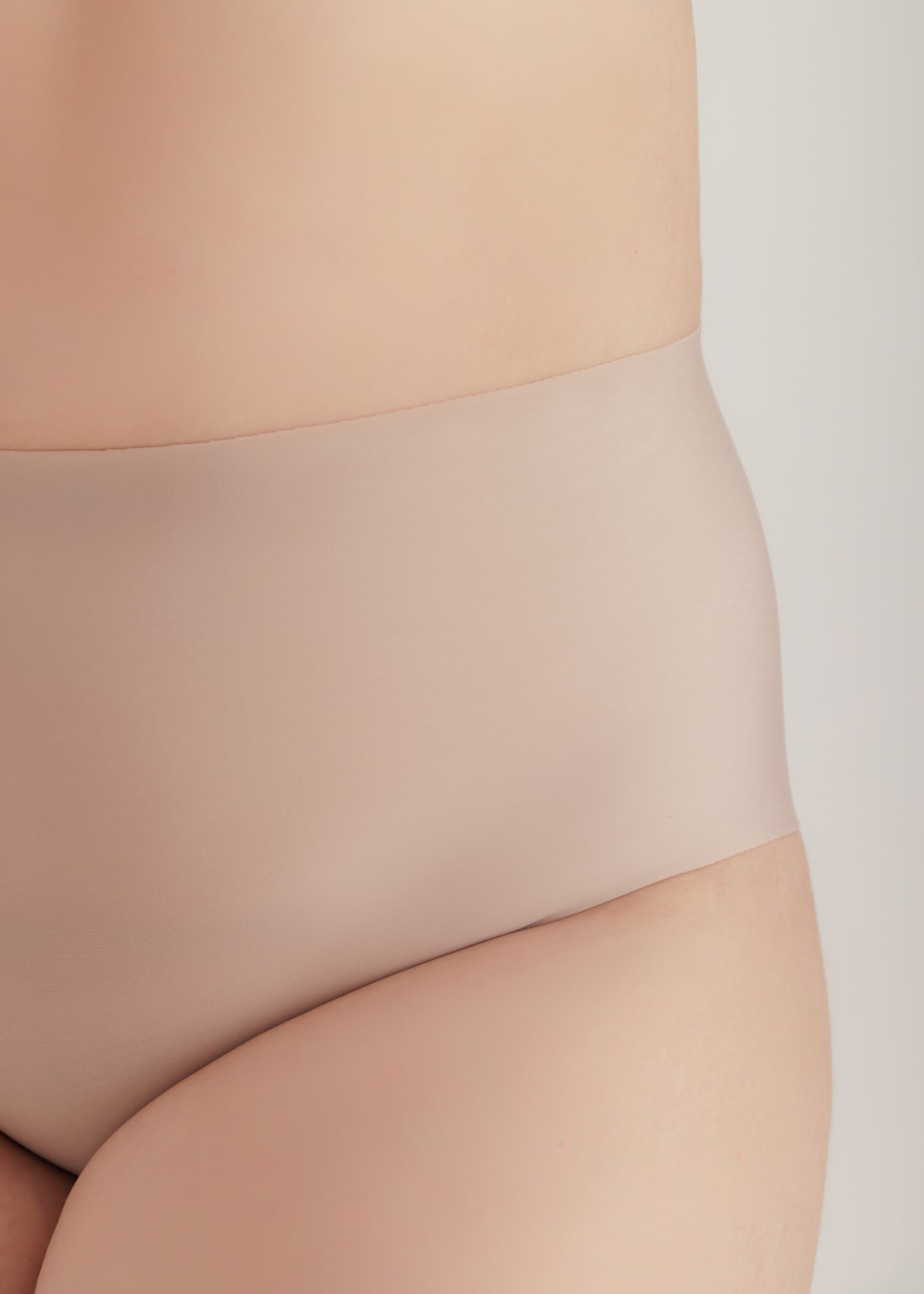 Calcinha confort sculp fit nude