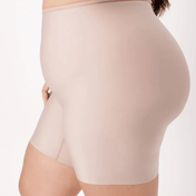 Short modelador intermediário