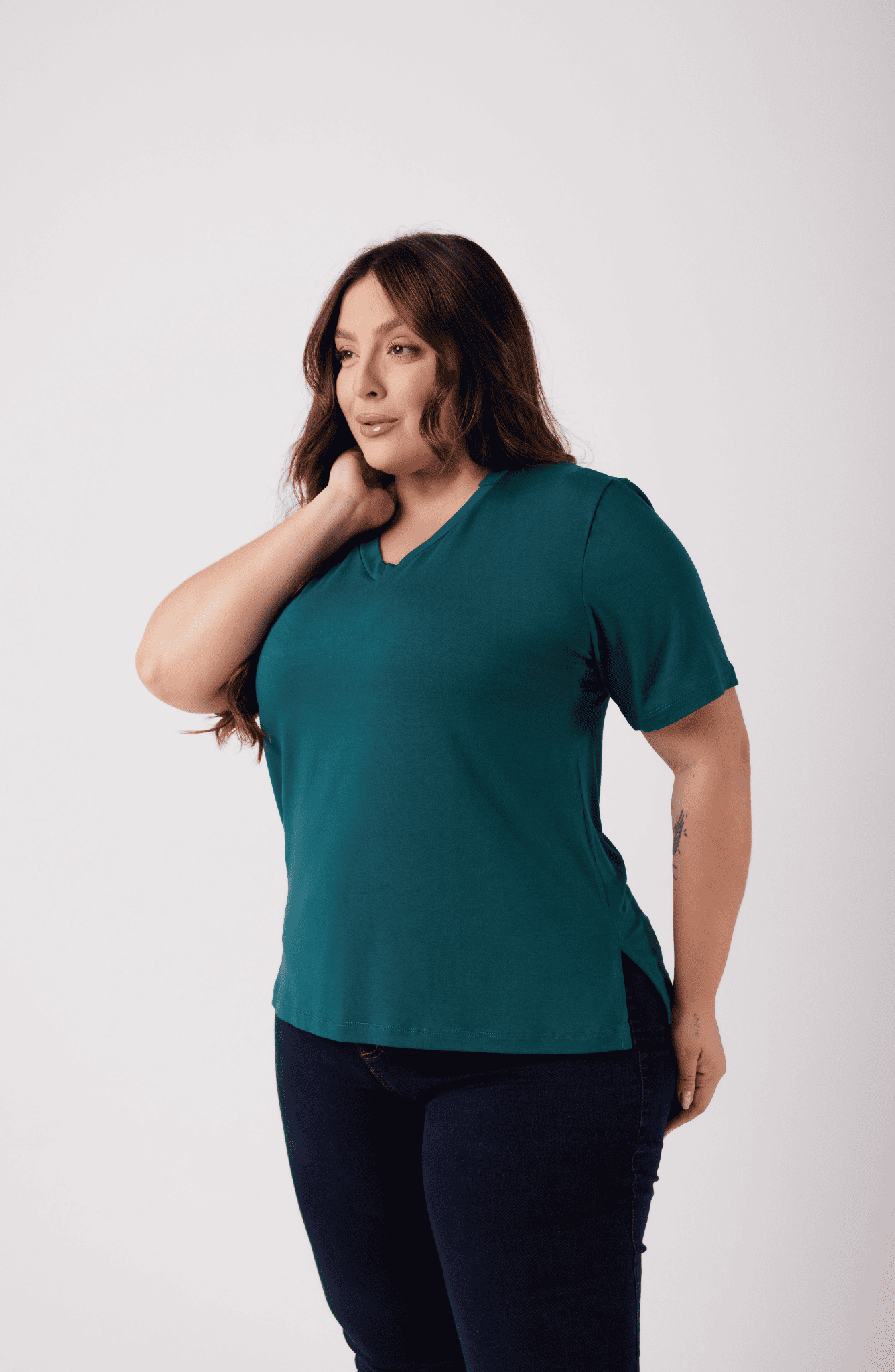 T-SHIRT GOLA DEGRAU V VISCOSE VERDE