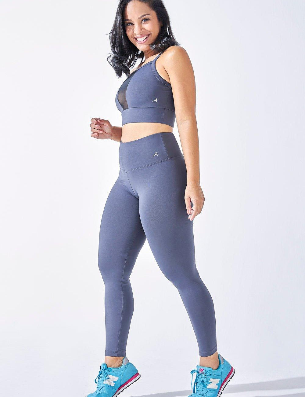 Patricinha-Fitness-legging-low-ampulheta-cinza-1-149111_eec47af4-a6ee-42c5-99f8-924bca5a326b.jpg