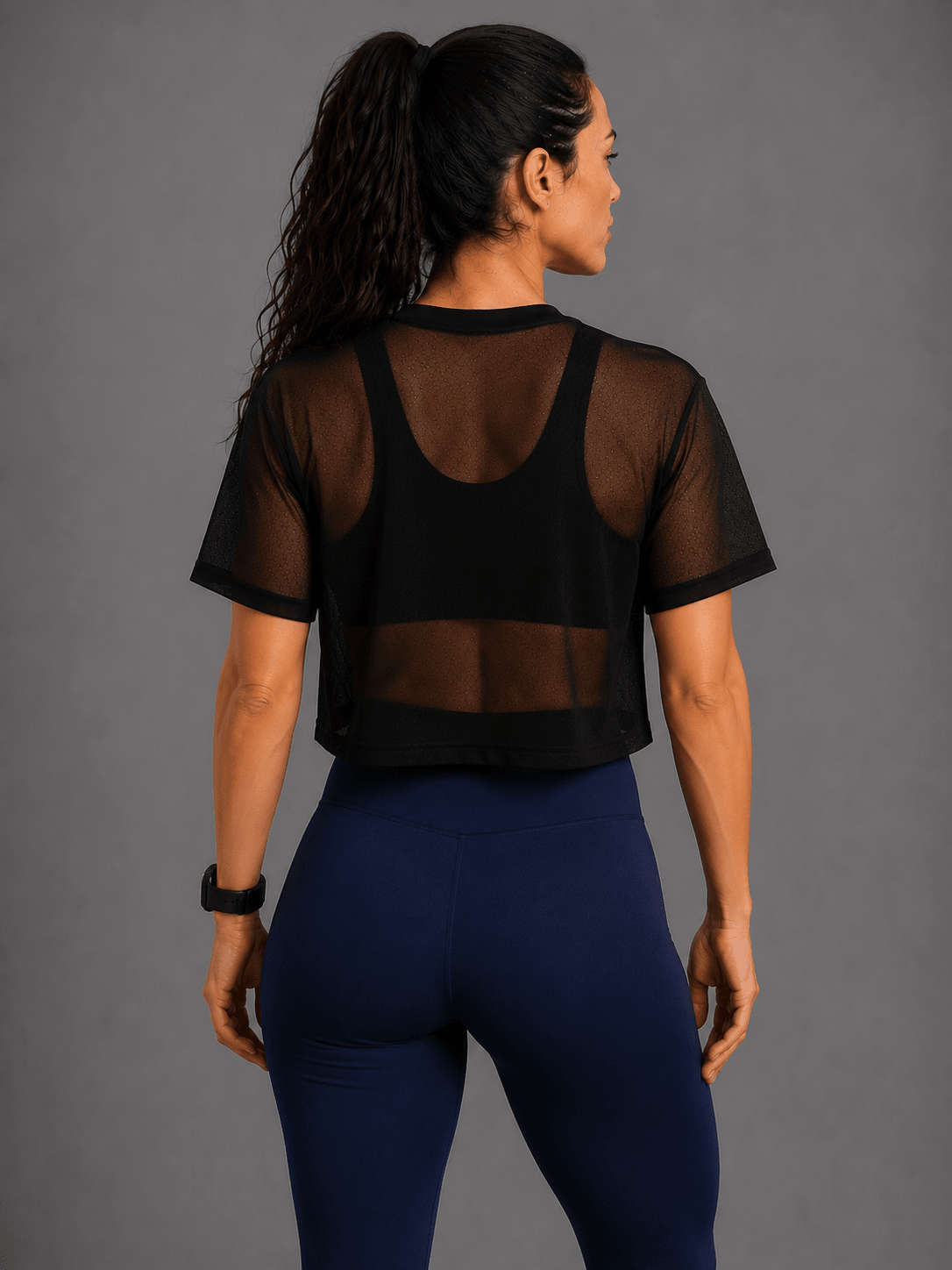 Cropped Lara