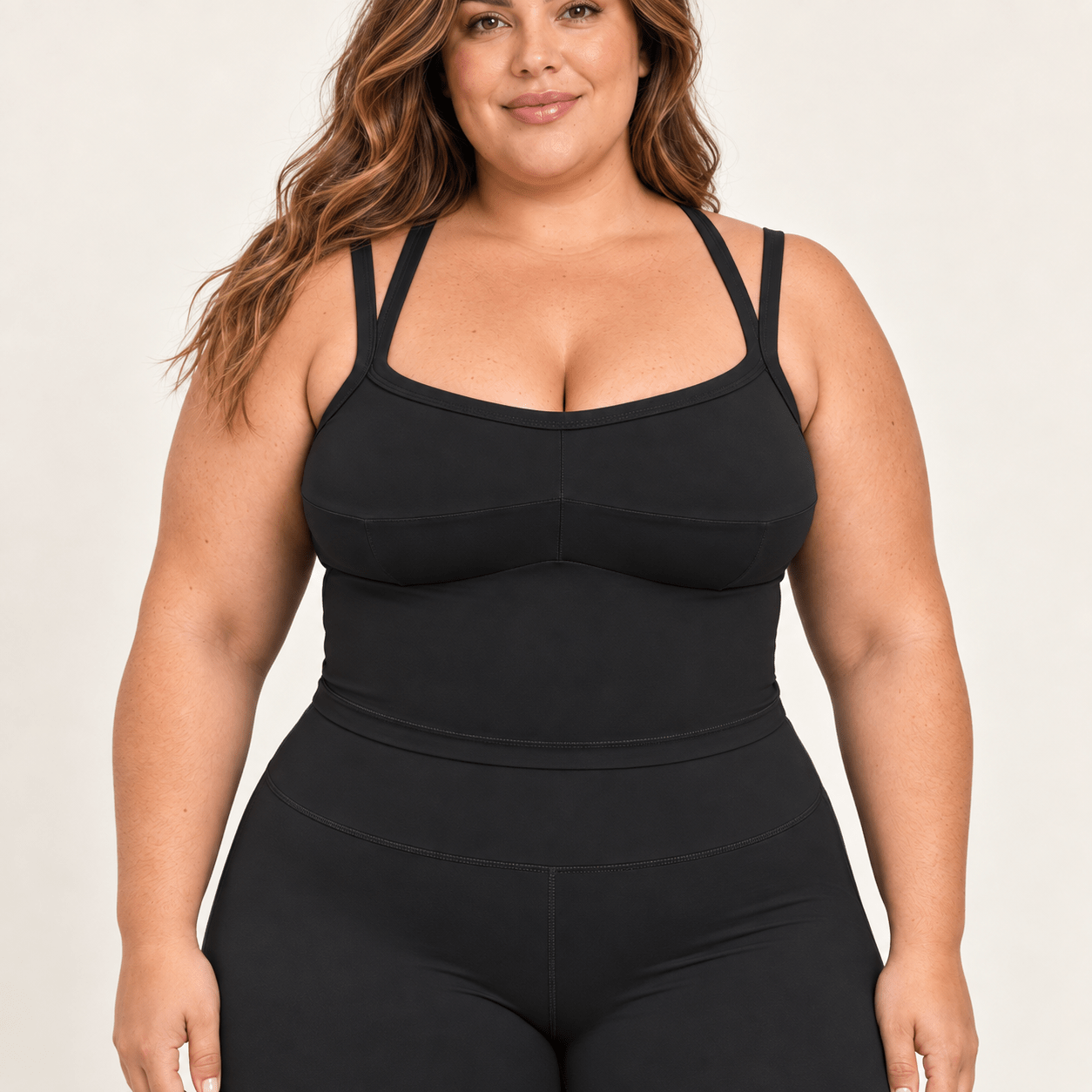 Top Penélope preto – detalhe bojo