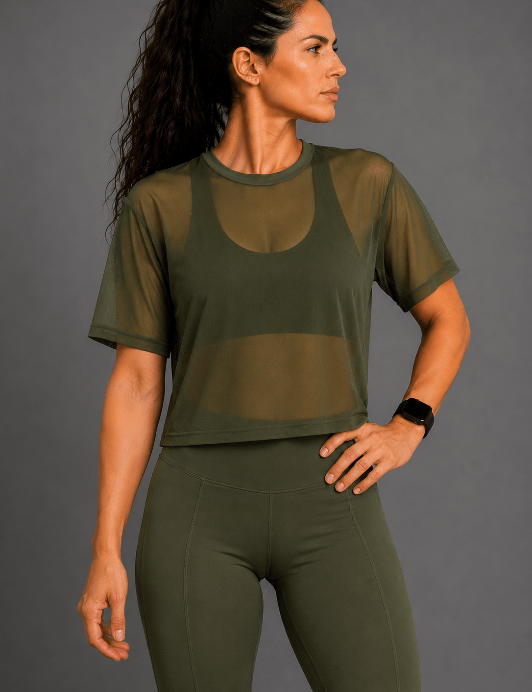 Cropped Lara