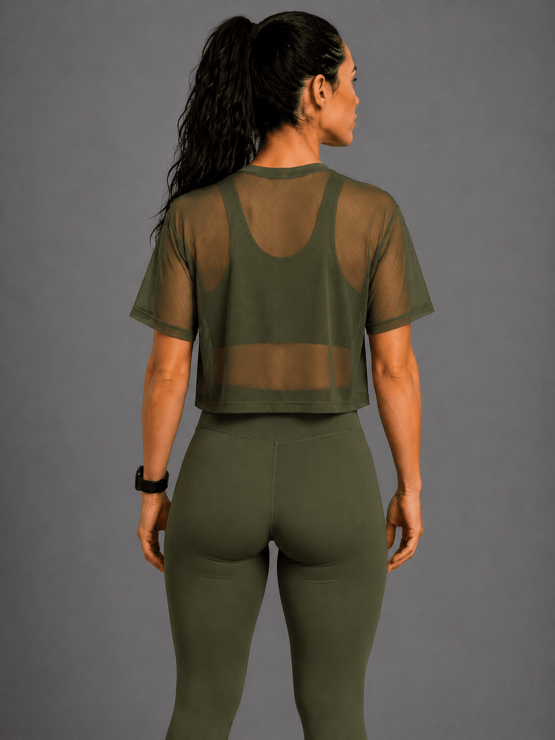 Cropped Lara