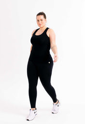 REGATA BÁSICA PRETO - NU MOLDY